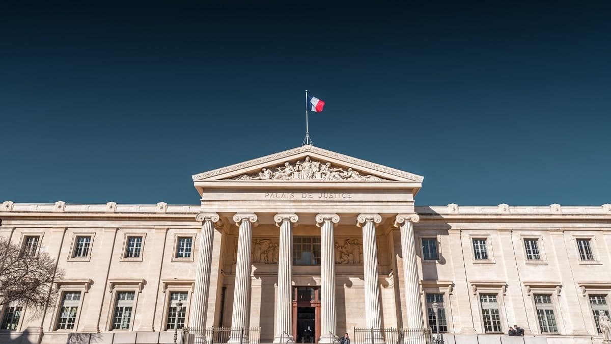 Le tribunal de Nantes annule le refus de visa Schengen d’une Algérienne